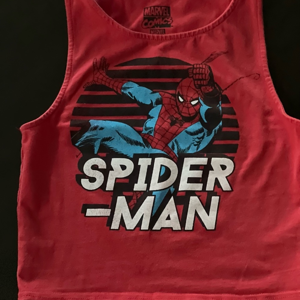 ❤️NEVER WORN❤️ Spider-Man crop top. Size: SM